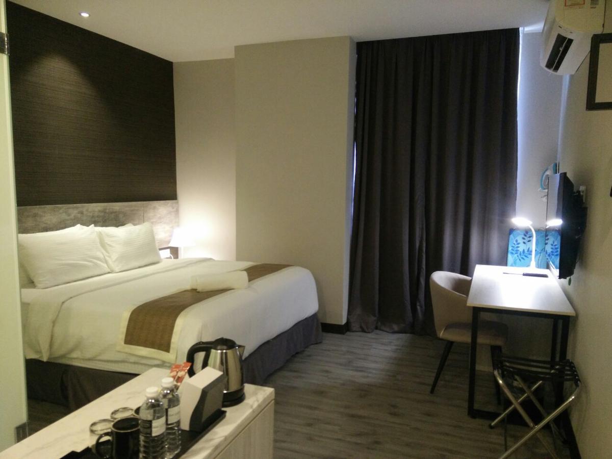 The Leverage Business Hotel Τζόχορ Μπάχρου Εξωτερικό φωτογραφία