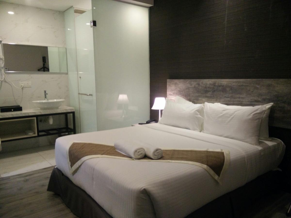 The Leverage Business Hotel Τζόχορ Μπάχρου Εξωτερικό φωτογραφία