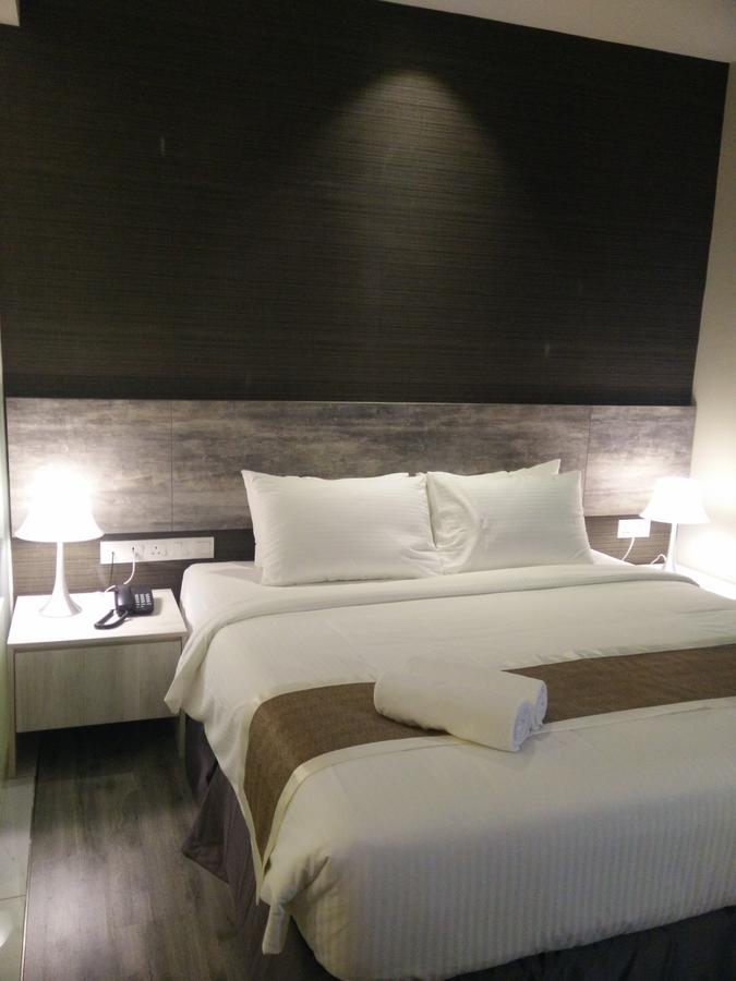 The Leverage Business Hotel Τζόχορ Μπάχρου Εξωτερικό φωτογραφία
