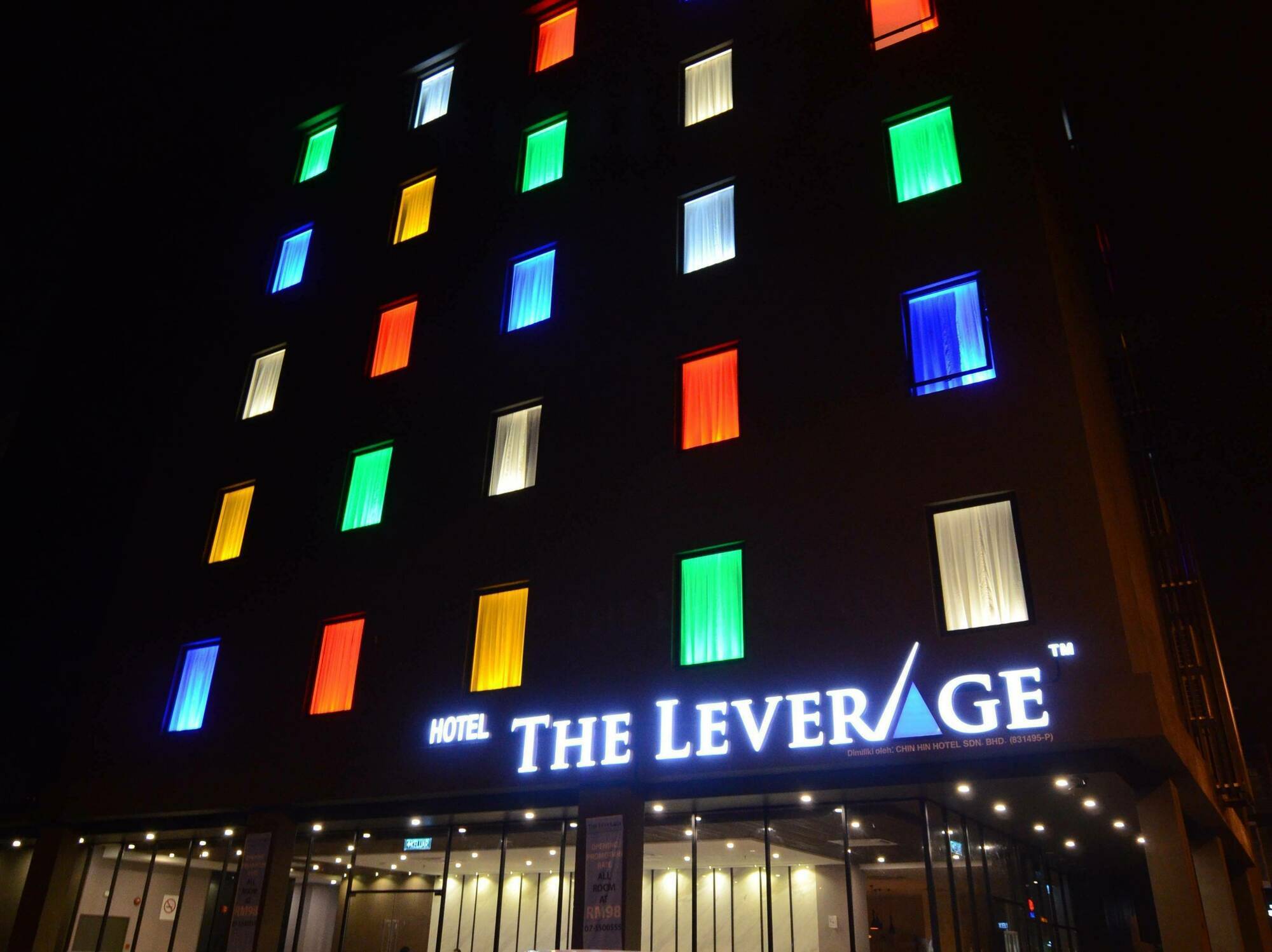 The Leverage Business Hotel Τζόχορ Μπάχρου Εξωτερικό φωτογραφία